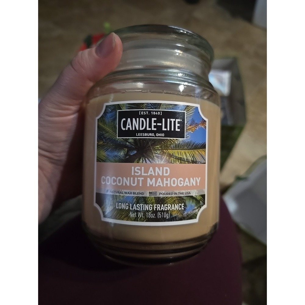 Candle-Lite Island Coconut Mahogany 18oz Scented Jar Candle New Long Lasting